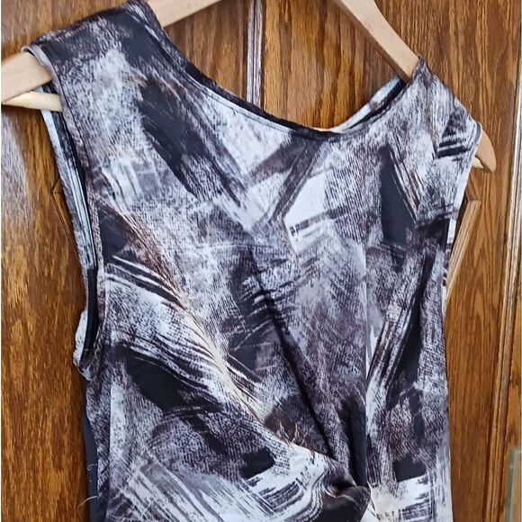 Simply Vera Wang Sleeveless Ruched Waist Brown Abstract Dress SMALL - Picture 2 of 8